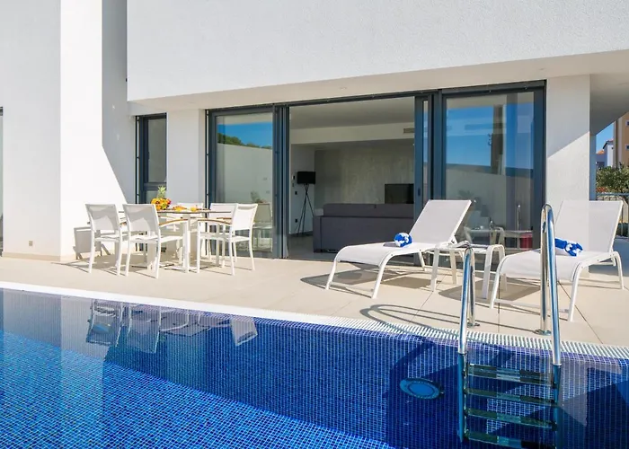 Villa Baotic