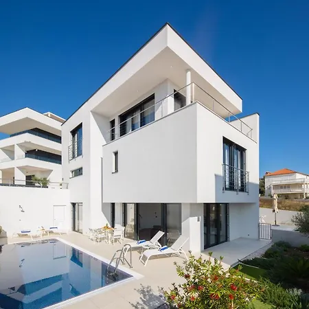 Villa Baotic Seget Vranjica